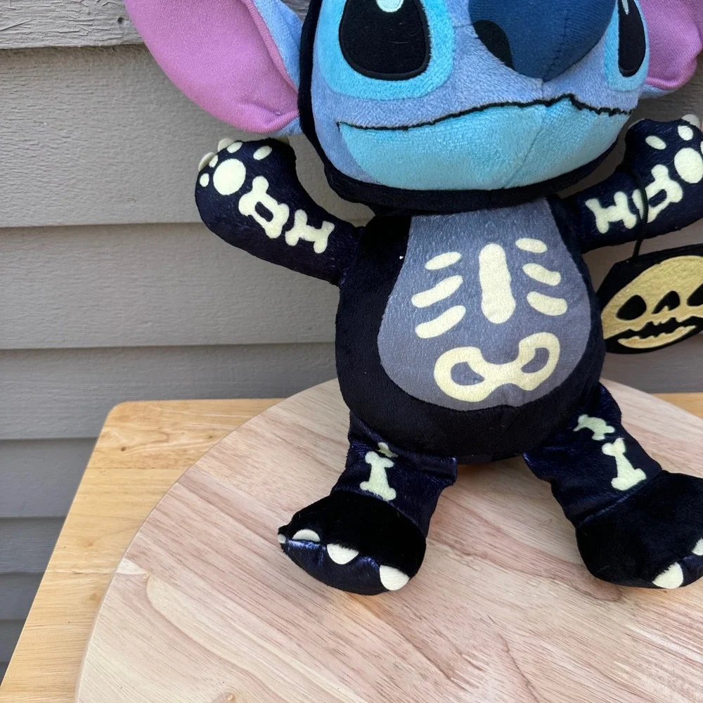 Disney ears **please